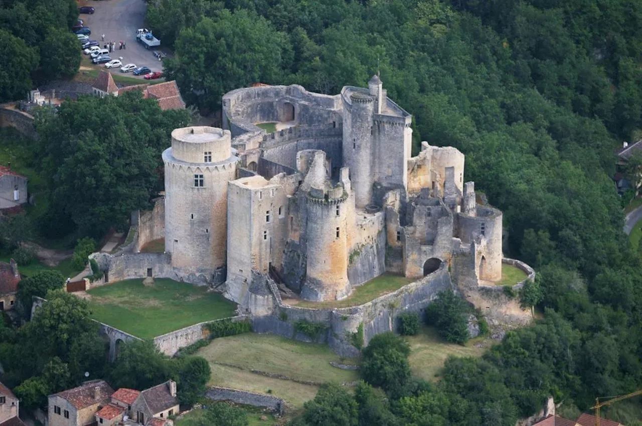 Halloween : qui est la Dame blanche, ce fantôme qui revient hanter le château de Bonaguil ?