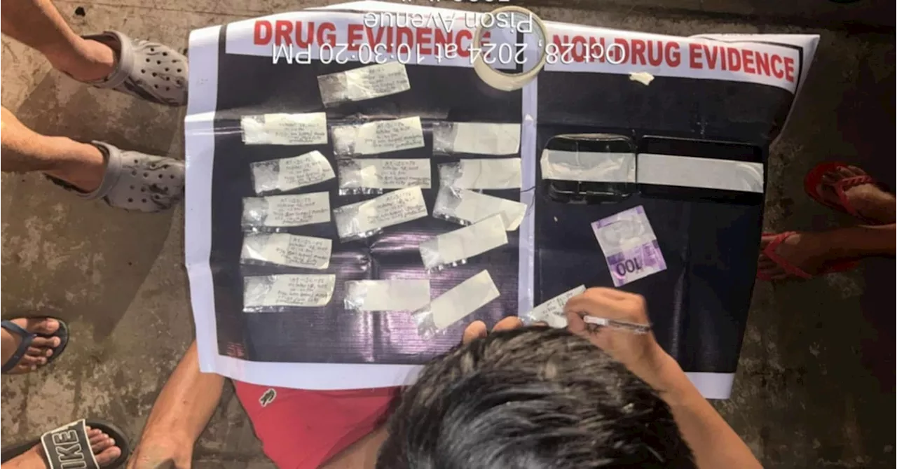 Iloilo City police apprehend drug suspects, seize P918,000 'shabu'