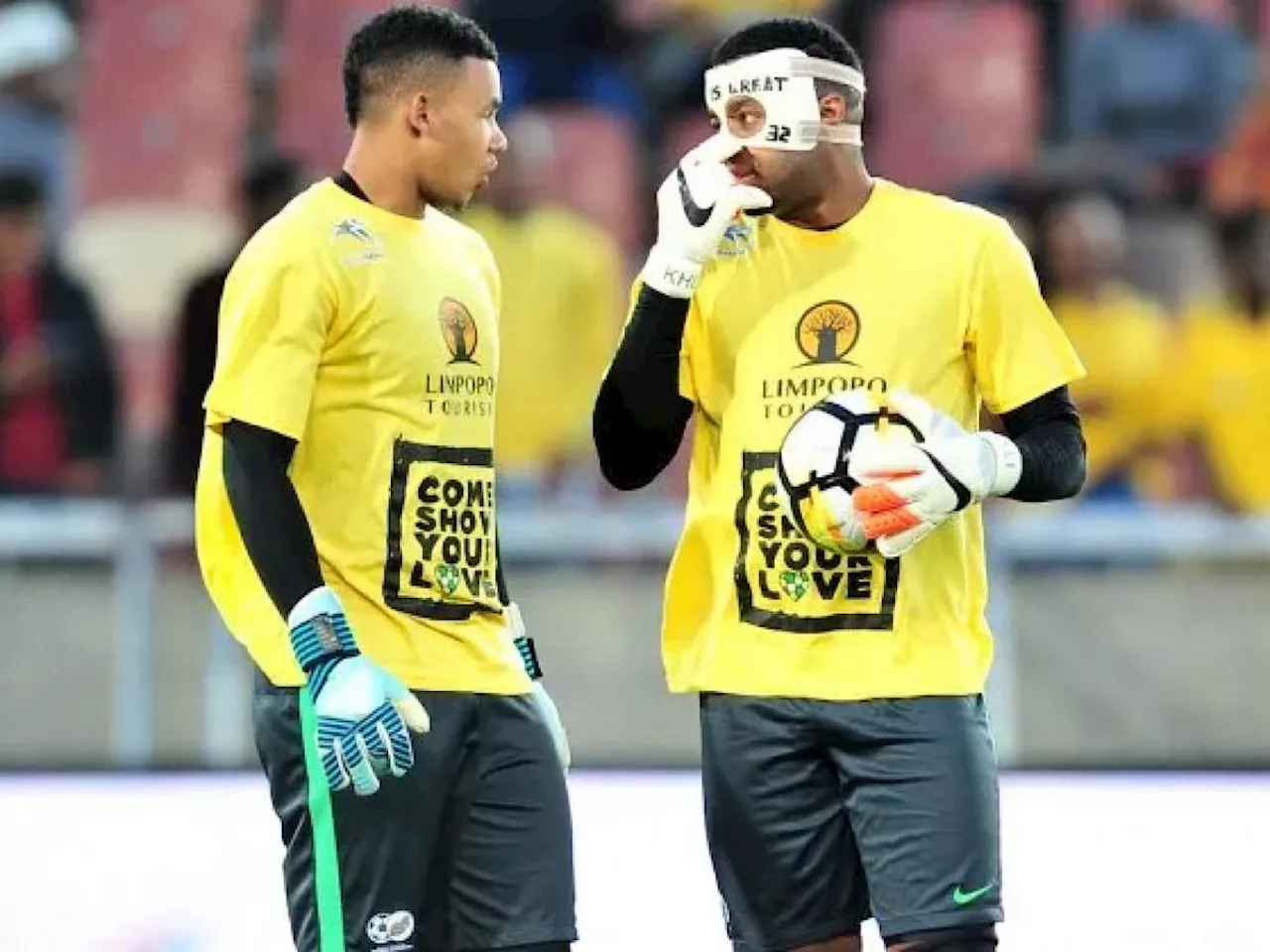 ‘The Best GK’: Itumeleng Khune gives Ronwen Williams his flowers