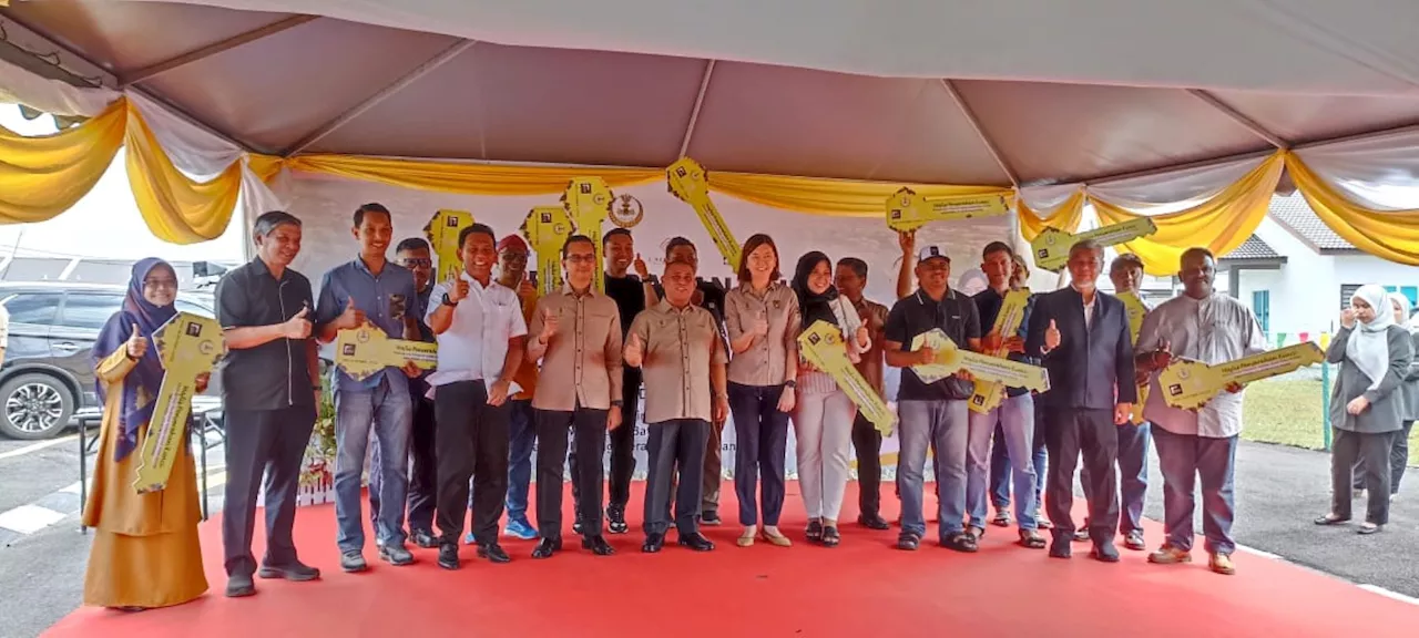 Rumah mampu milik untuk anggota beruniform