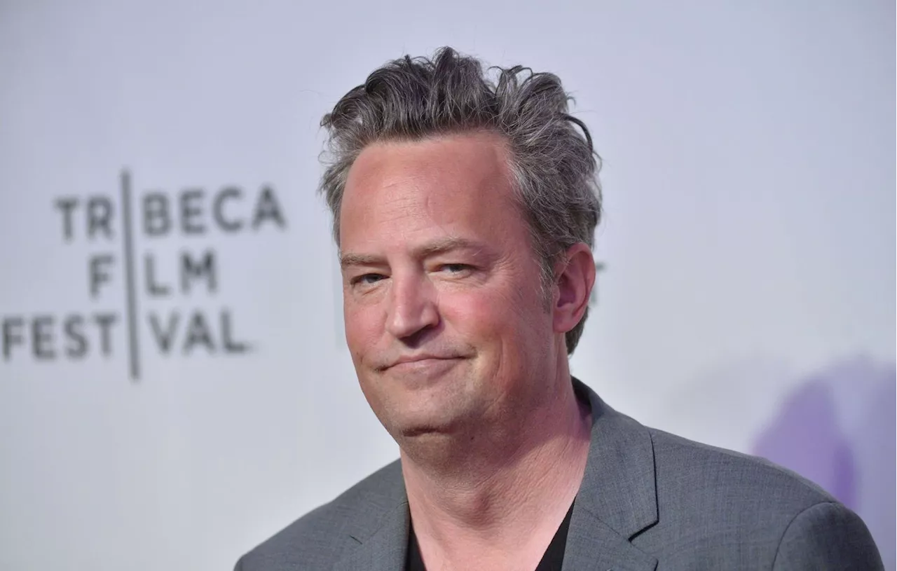 Etats-Unis : Un médecin admet avoir aidé Matthew Perry à obtenir illégalement de la kétamine