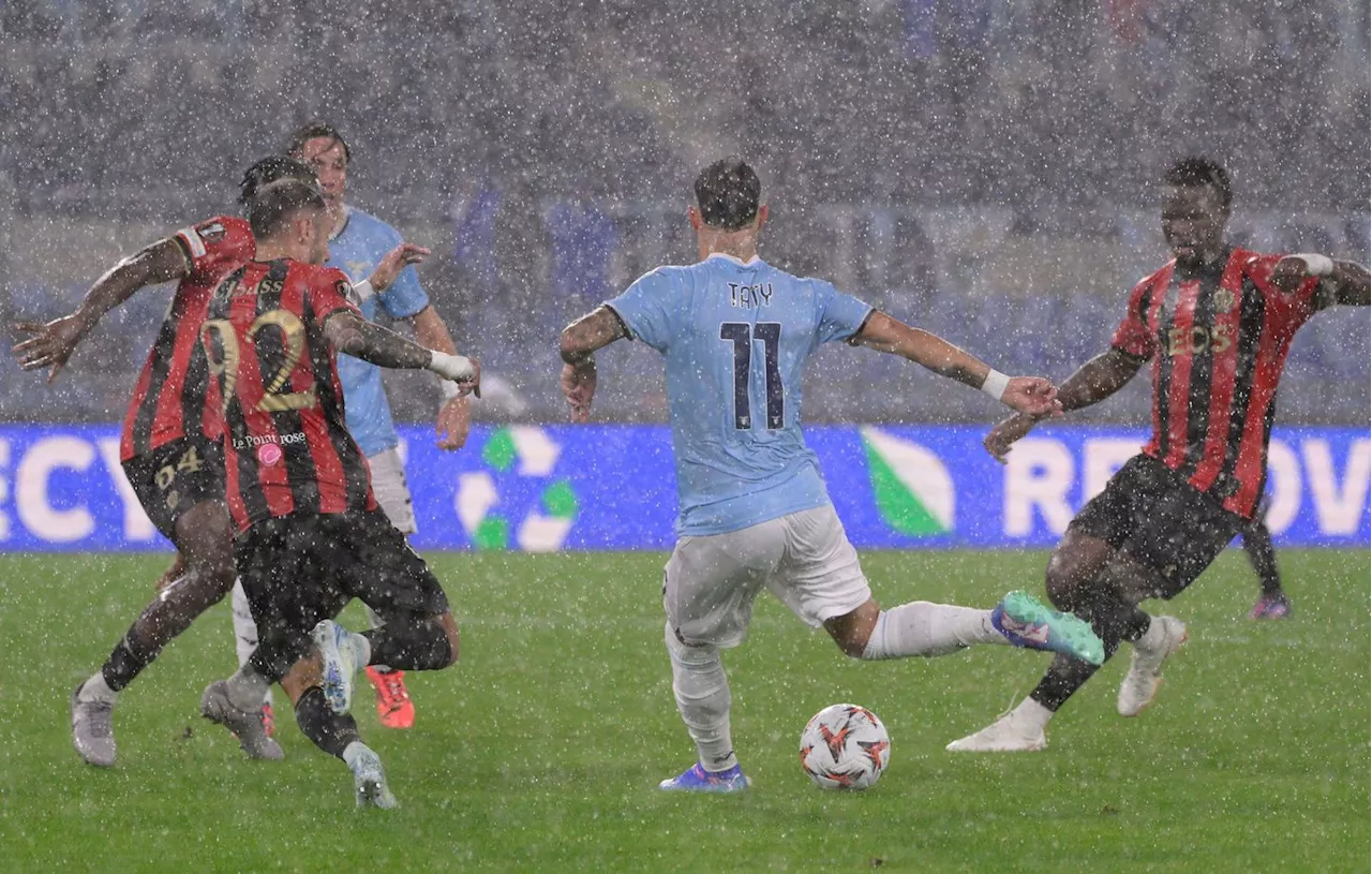 Ligue Europa : L’OGC Nice coule face à la Lazio, sur une pelouse presque injouable