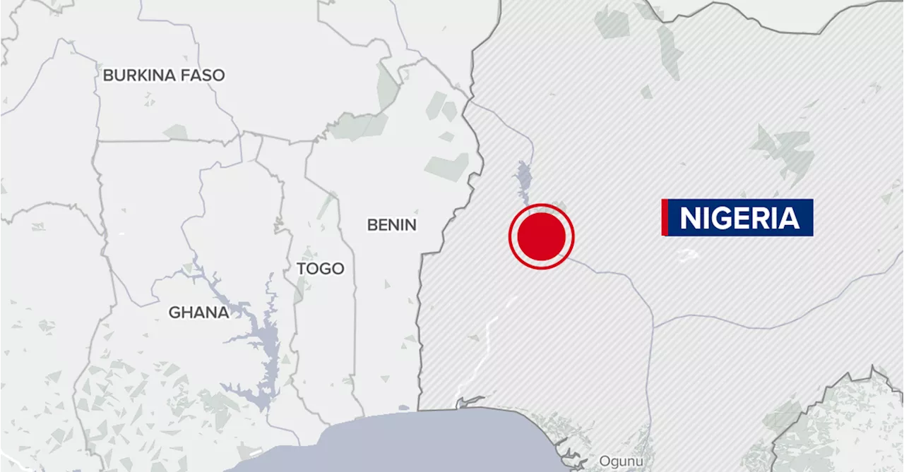 More than 100 people missing after boat capsizes in Nigeria