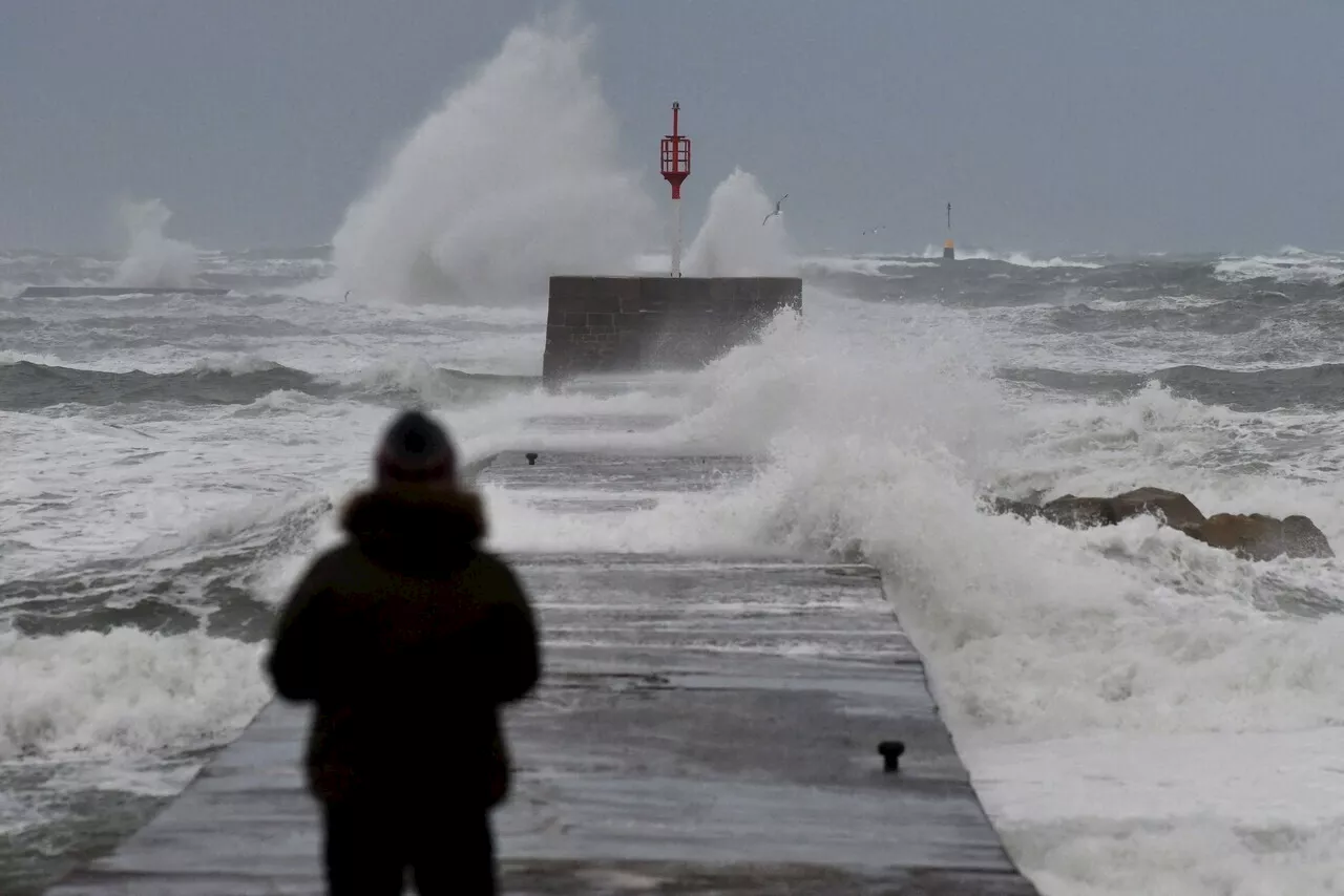 L’ouragan Kirk affole les prévisions météo : du vent à plus de 120 km/h sur l’ouest de la France ?