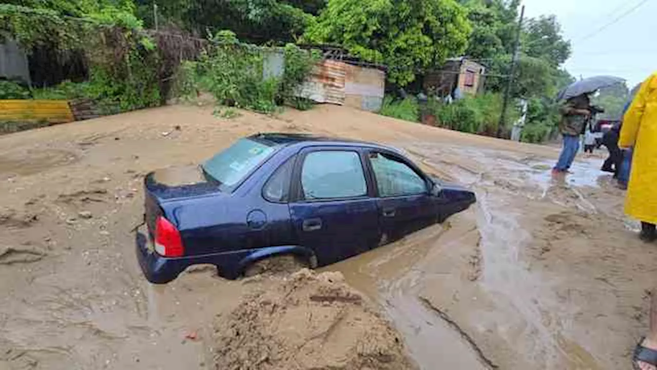 Onda Tropical dejó más de mil 500 personas afectadas, en Coatzacoalcos