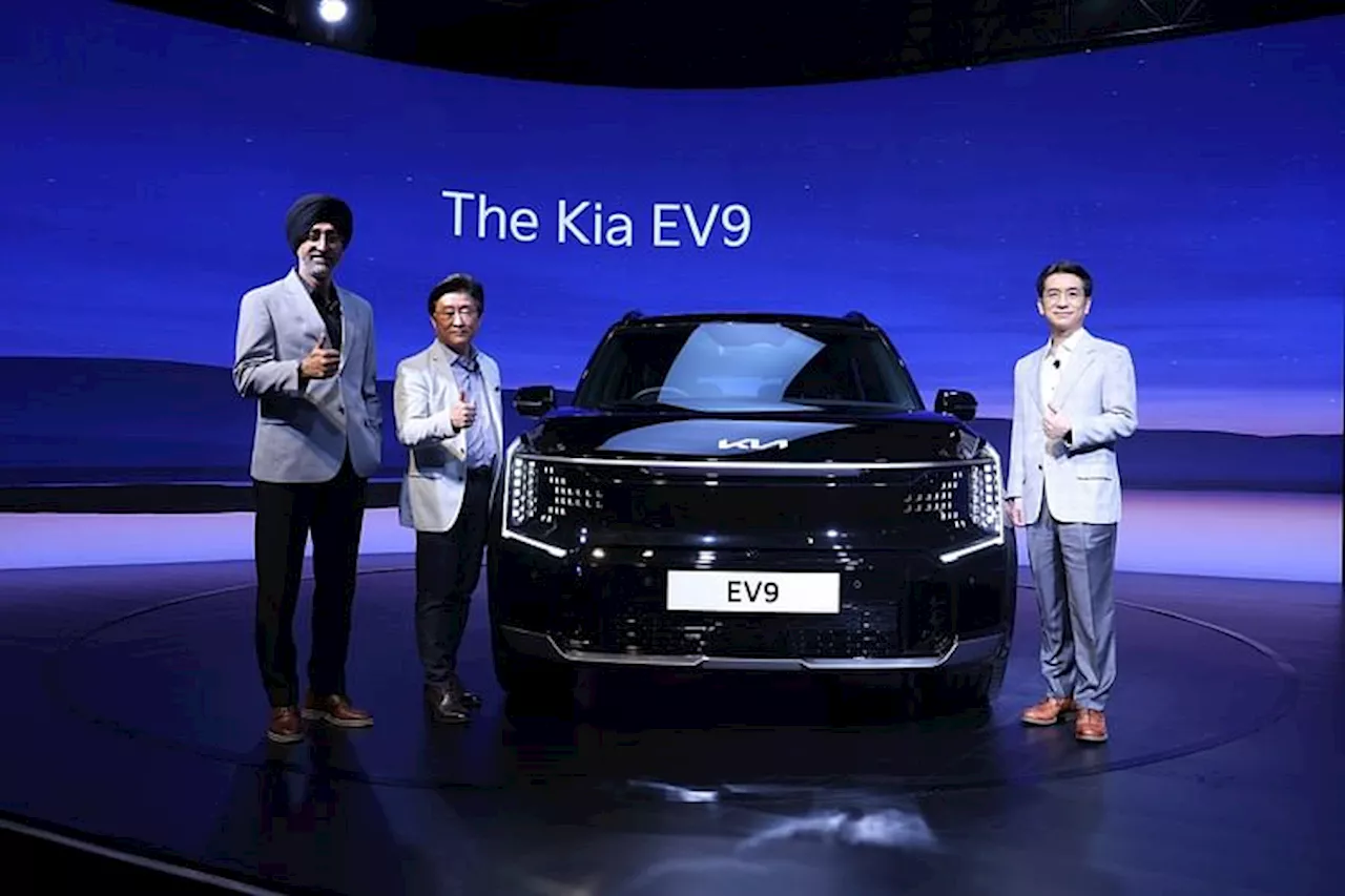 Kia EV9: किआ ने भारत में लॉन्च की ऑल-इलेक्ट्रिक एसयूवी, फुल चार्ज में चलेगी 561 किमी, जानें कीमत और फीचर्स