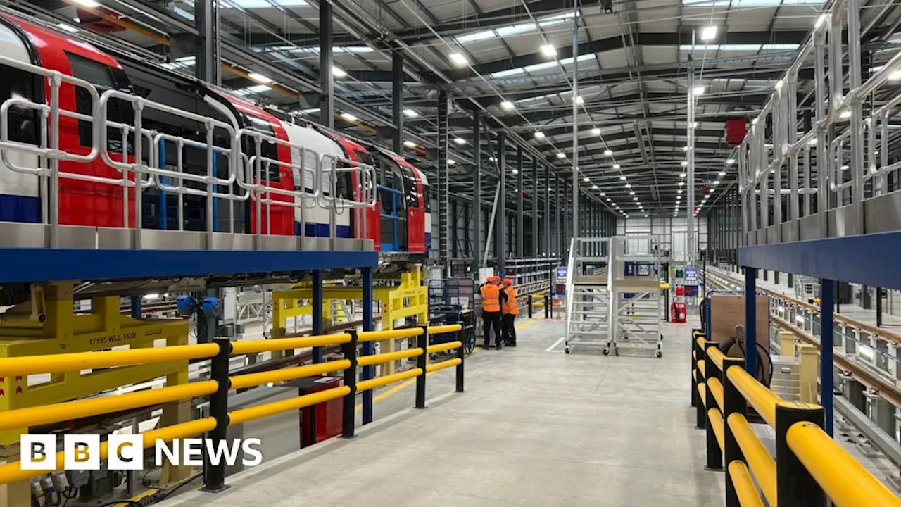 Piccadilly line: First look at new trains