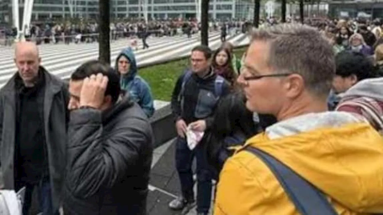 Flughafen München: Zwei Kilometer lange Warteschlange vor Sicherheitskontrolle