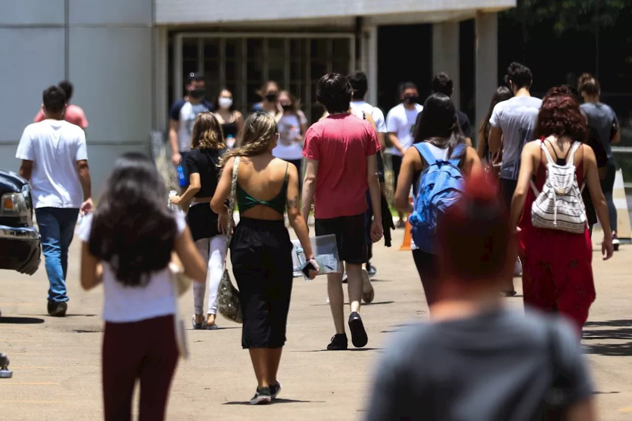 Estudantes cotistas tiveram melhor desempenho no ensino superior em 2023, aponta Censo