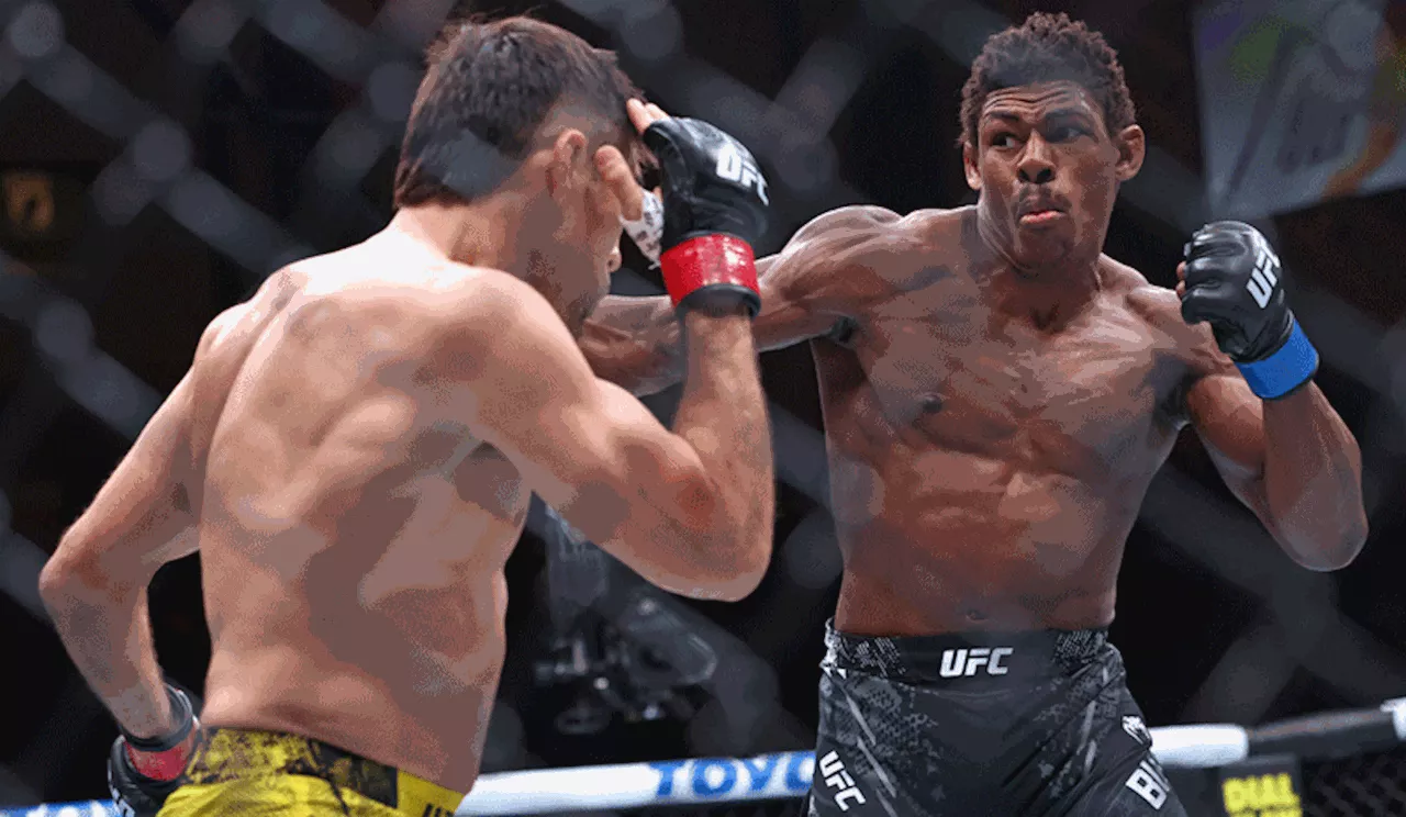 UFC 307 Prelim Picks & Predictions: Buckley Beats Down 'Wonderboy' Thompson