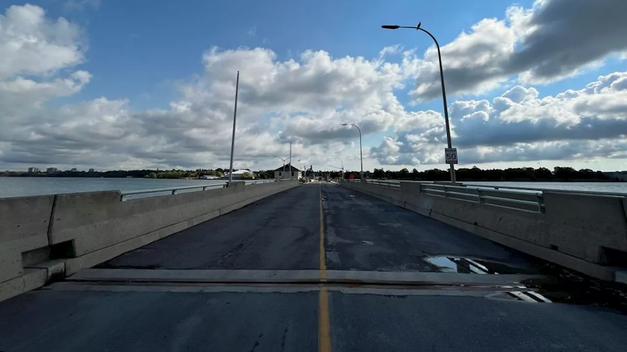 Temporary LaSalle Causeway Bridge opening on Thursday in Kingston, Ont.