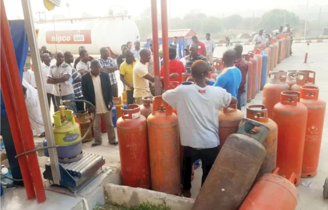 Hardship: Nigerian govt removes VAT on cooking gas, CNG, diesel