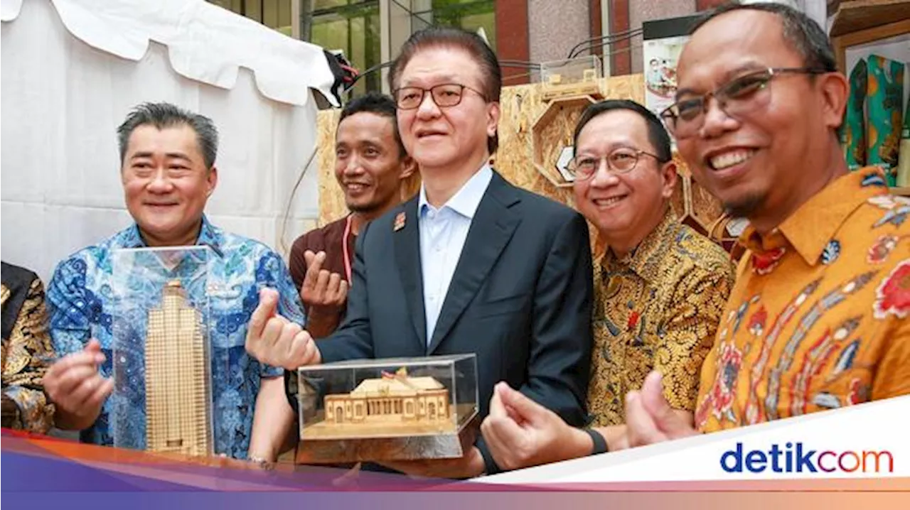 Dorong UMKM Naik Kelas, APP Group Turut Semarakkan Tjipta UMKM Fair 2024