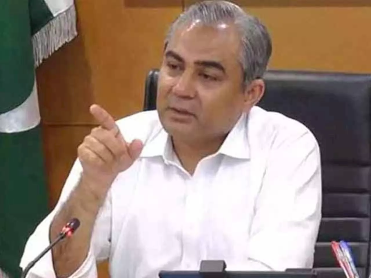 کل ڈی چوک آنے کی بات کرنے والا ہتھے چڑھ گیا تو کوئی نرمی نہیں برتیں گے، وزیر داخلہ