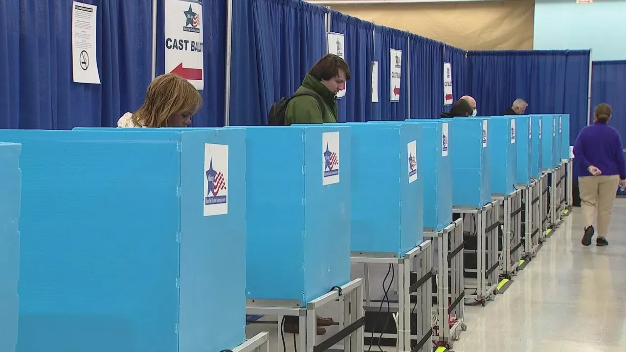 Early voting starts today in Chicago