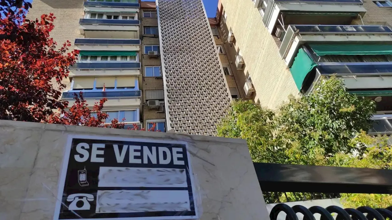 Adiós a vender la vivienda tirada de precio: estas son las elevadas multas de Hacienda y puedes acabar en la cárcel