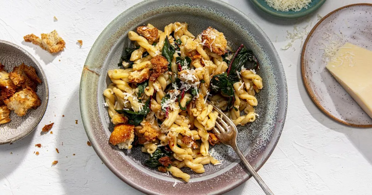 Pasta With Garlic & Chile Greens and Toasted Bread Crumbs