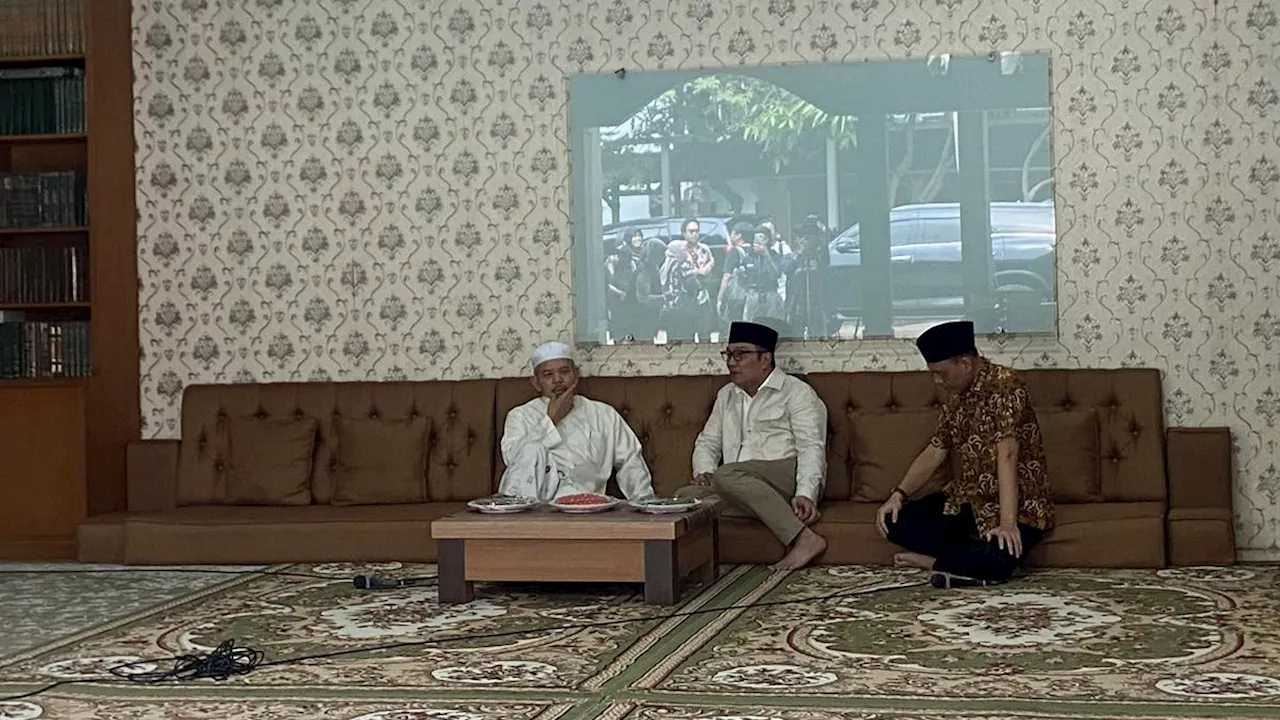 Sowan ke Pesantren di Kalibata, Ridwan Kamil Minta Doa Agar Hajatnya Dilancarkan