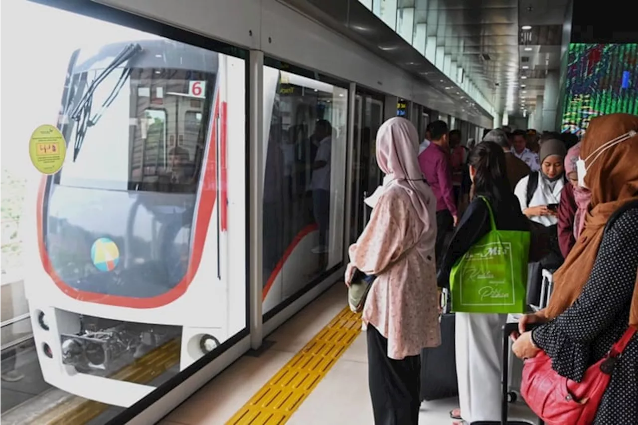 65 Masyarakat Nilai Transportasi Umum di Era Jokowi Sudah Baik