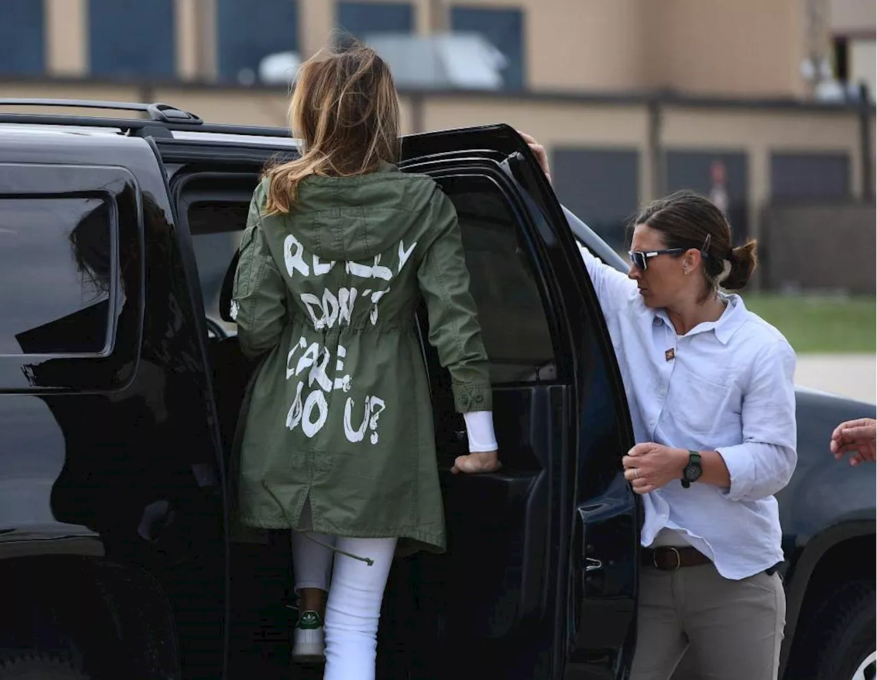 Melania Trump offers strange defense for ‘I really don’t care’ jacket