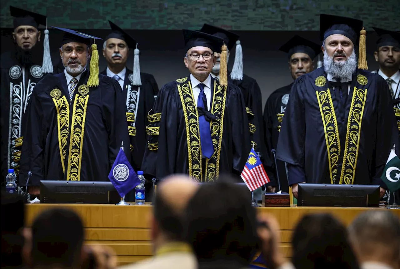 Anwar Ibrahim Stresses Economic Reforms for Global Stability