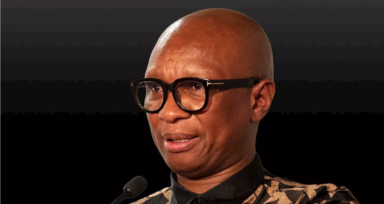 Zizi Kodwa wants EOH-linked corruption charges dropped