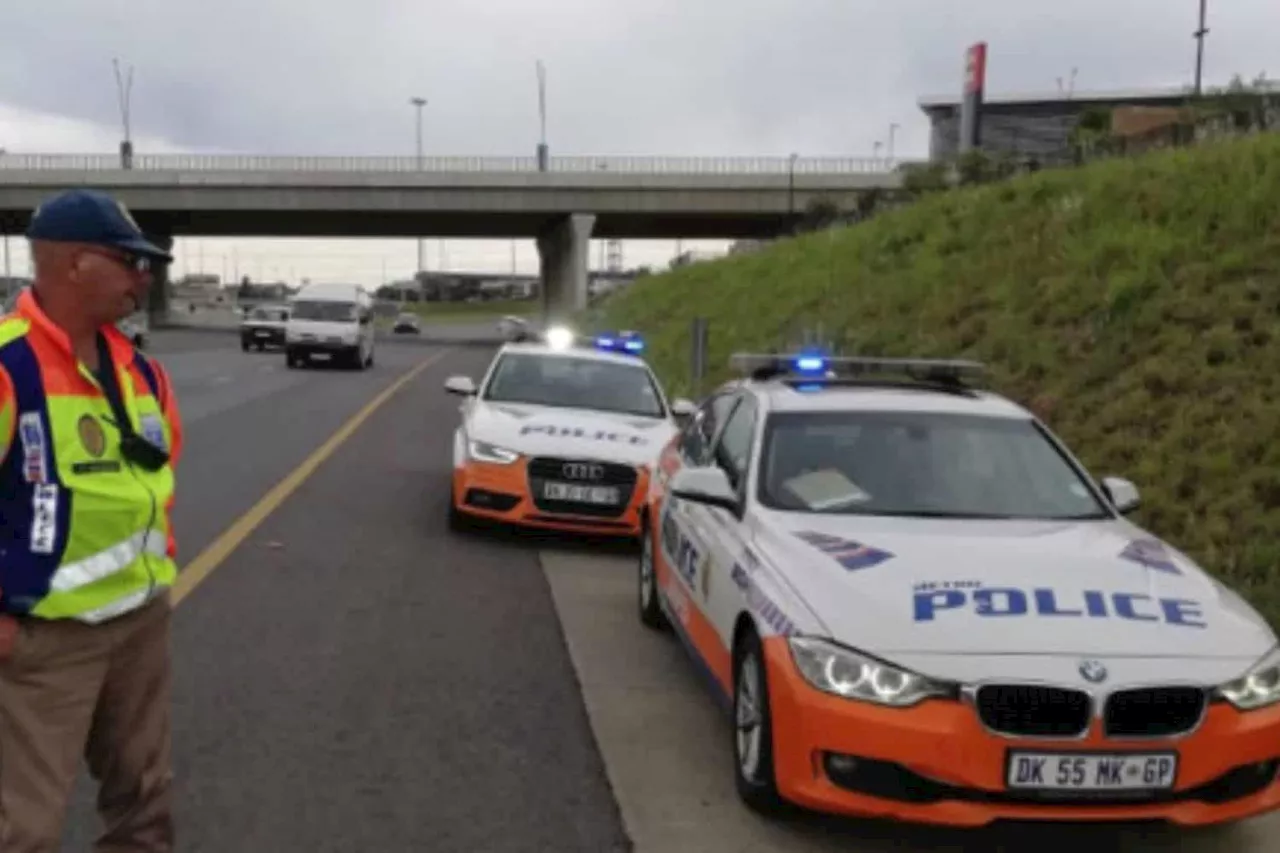 Know your rights: Motorists can refuse to pay traffic fines at roadblocks