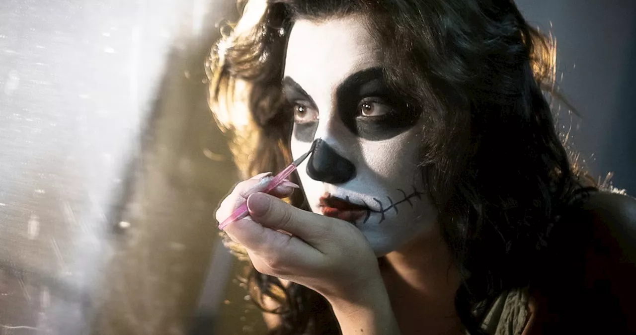 20 Actually Cool Halloween Makeup Ideas, No Costume Required