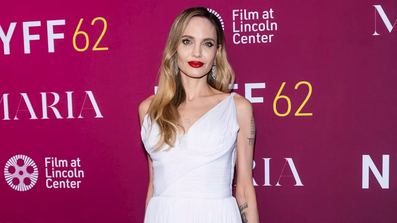 Angelina Jolie Channels Old Hollywood Glamour In Vintage White Gown For 'Maria' Premiere