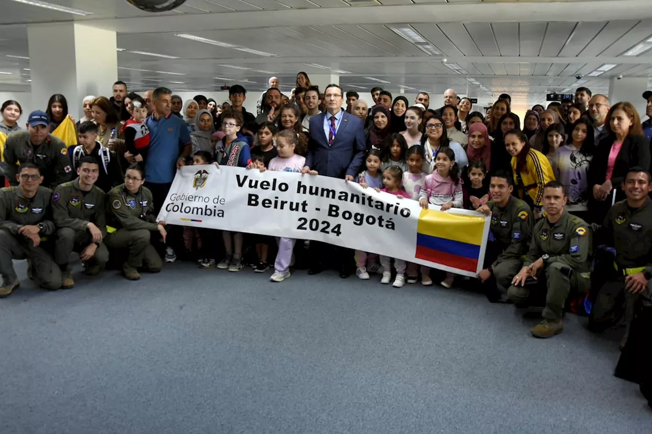 Llegaron a Colombia los 117 connacionales repatriados desde el Líbano