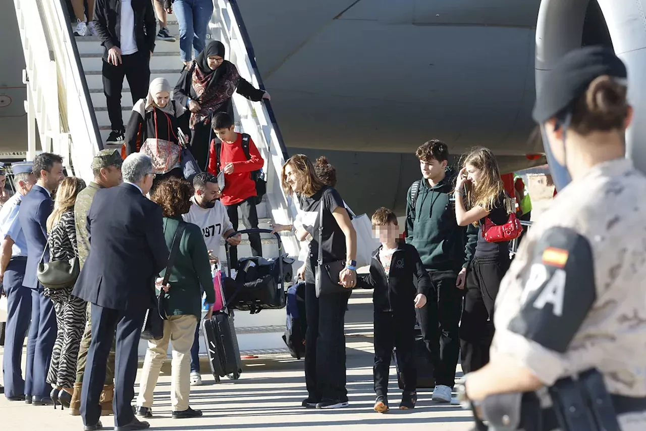 Llega a Madrid el primer avión procedente del Líbano con más 200 españoles evacuados