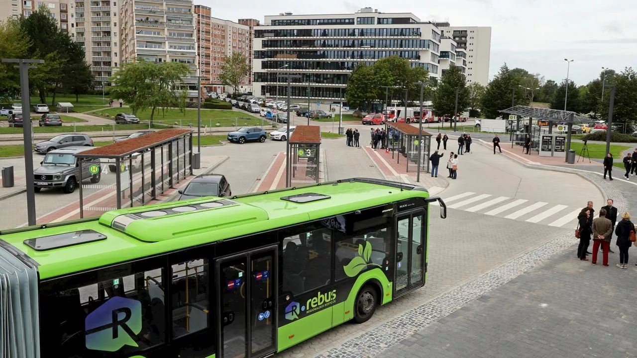 Rostock: Größte Wasserstoffflotte geht an den Start