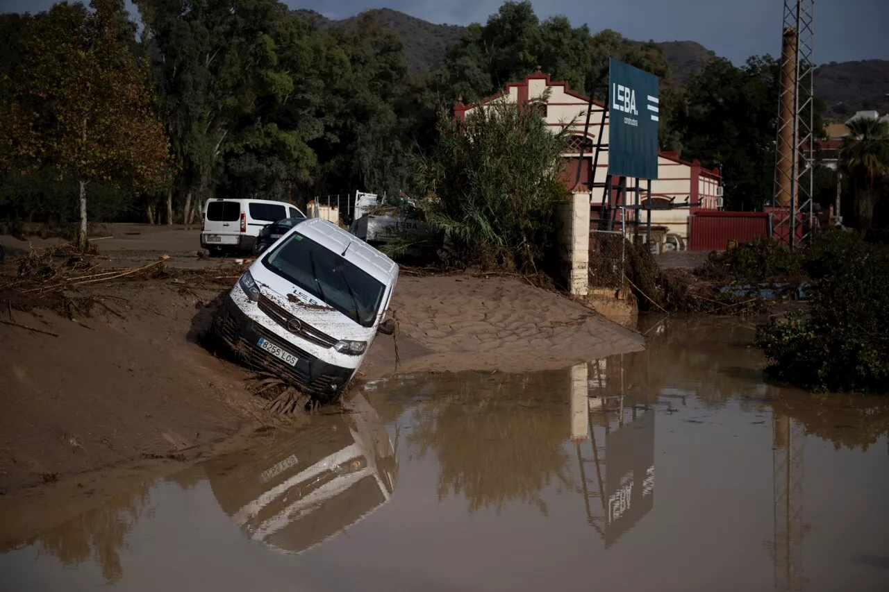 Inondations en Espagne : au moins 13 morts, dont quatre enfants, après des pluies torrentielles