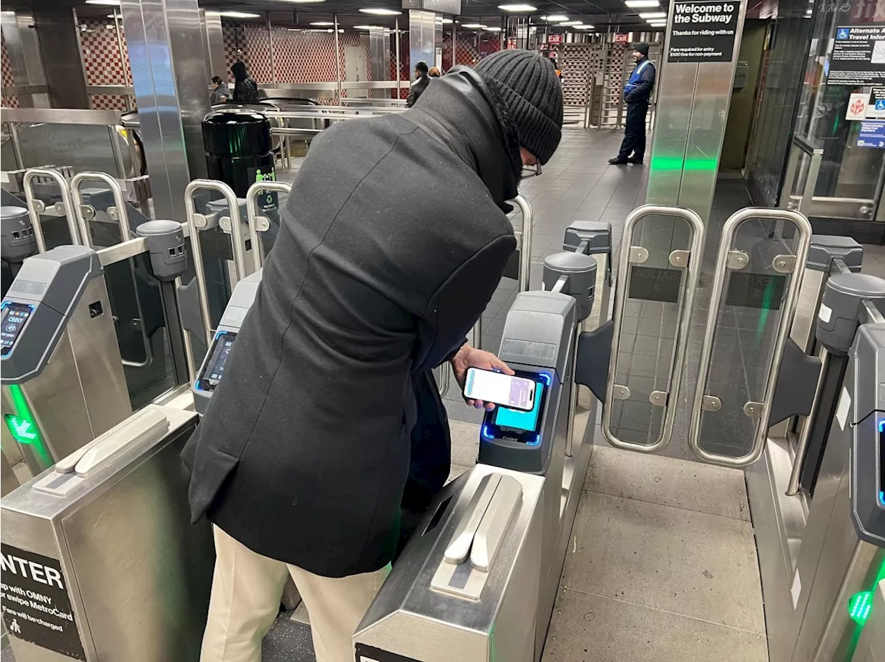 MTA running behind on pilot program for turnstiles of the future