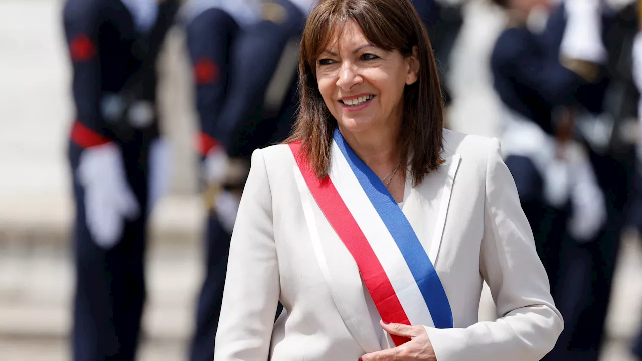 Paris: l'entourage d'Anne Hidalgo dément son départ pour une fondation environnementale en 2026