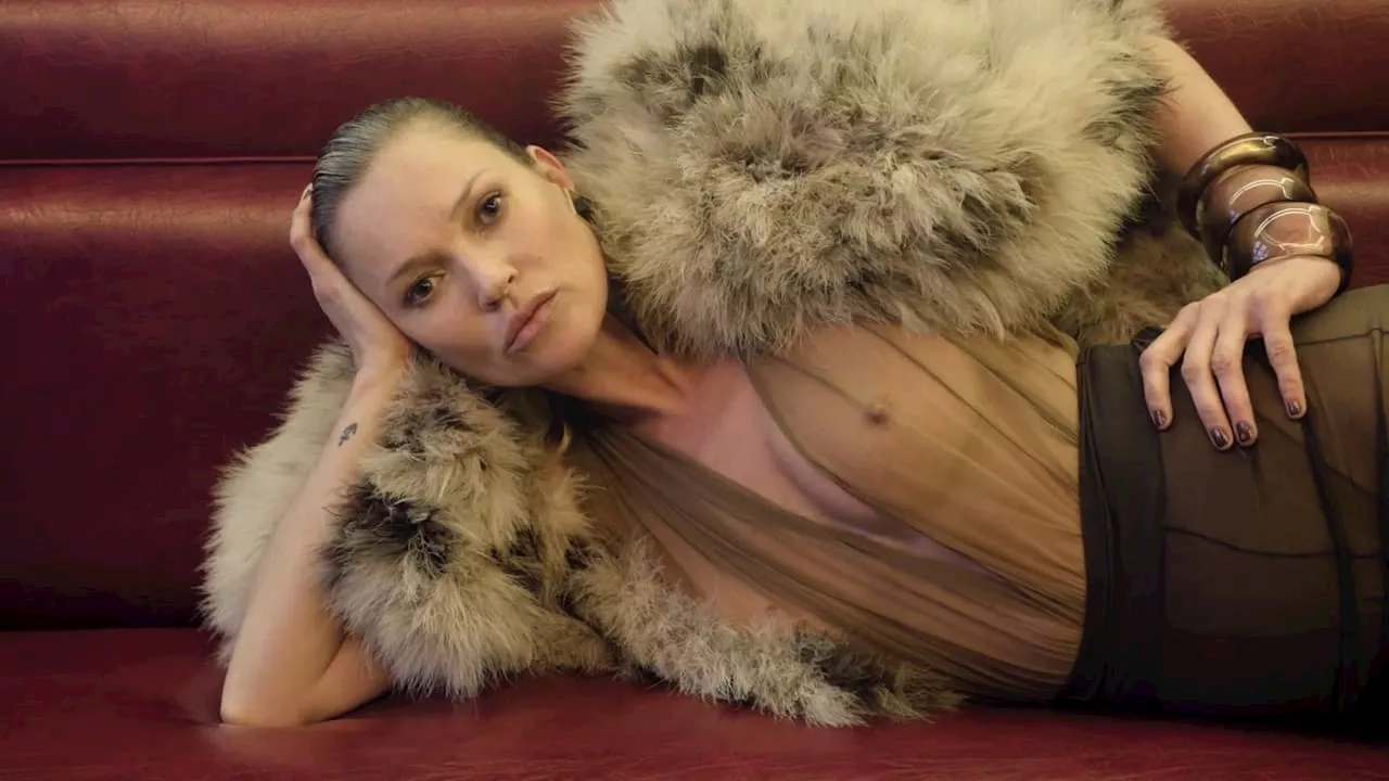 Kate Moss liegt flach: Ex-Partygirl lässt tief blicken