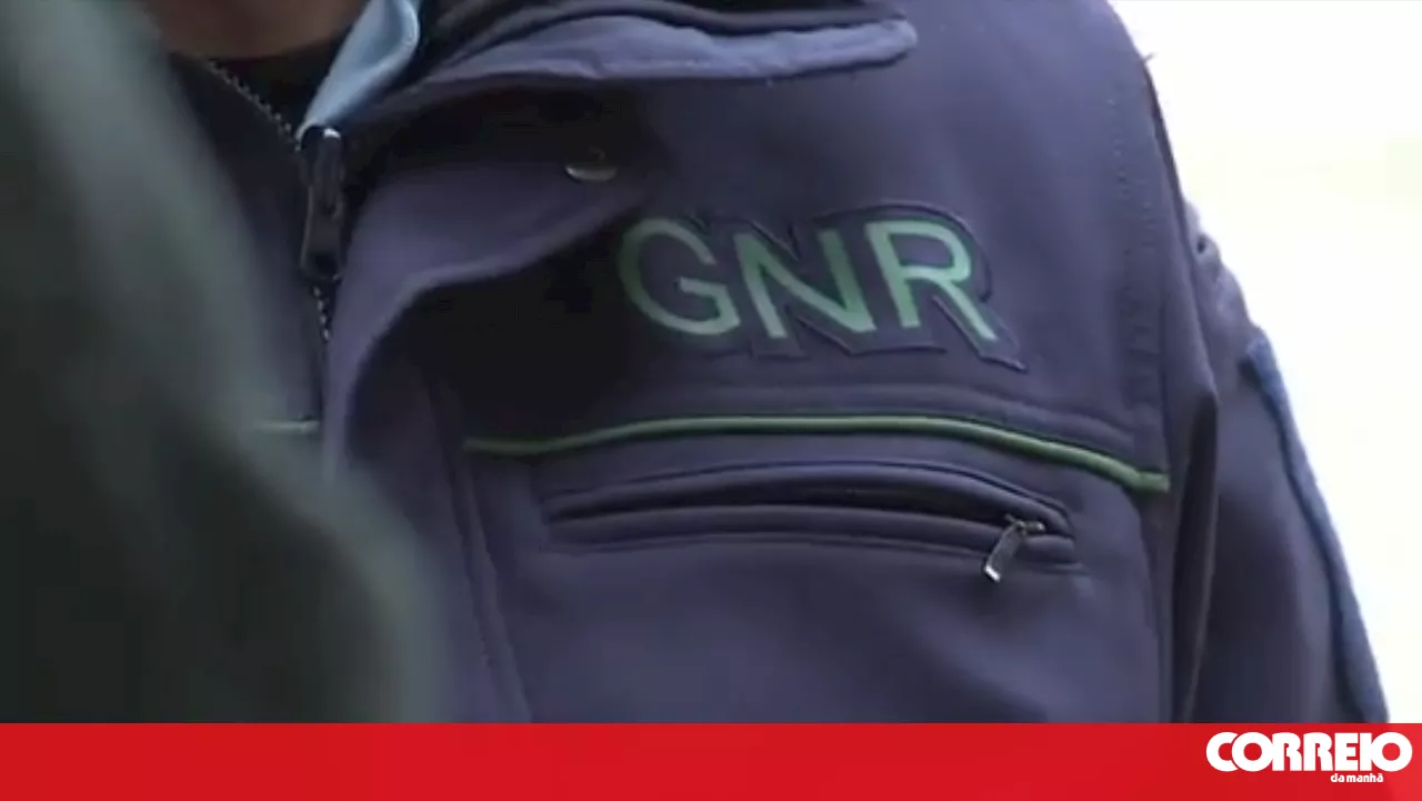 GNR apreendeu cinco armas a suspeito de agredir companheira em Braga