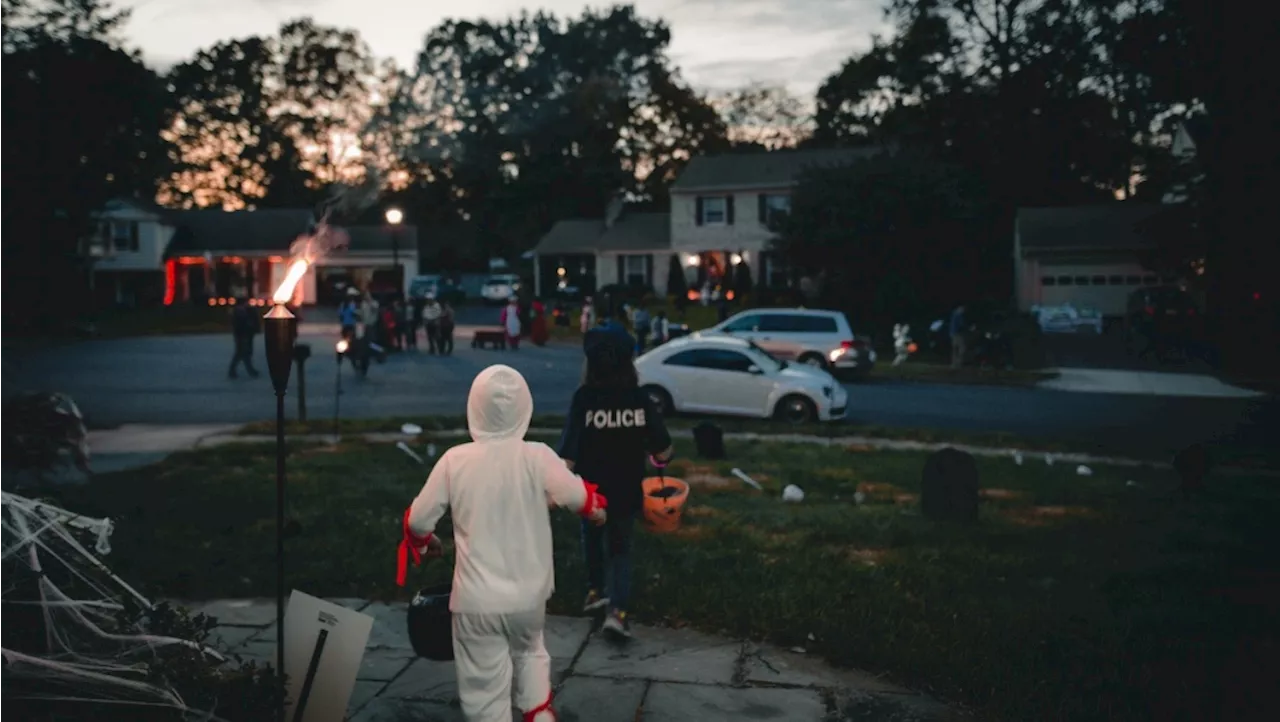 Calgary police, firefighters, EMS will be on patrol on Halloween, keeping trick-or-treaters safe