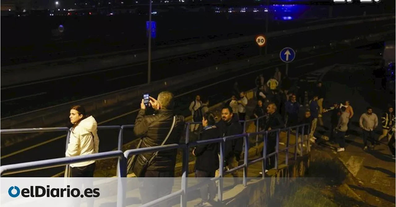 La policía desaloja la pedanía valenciana de Pinedo, en la desembocadura del río Turia, por el riesgo de desborde