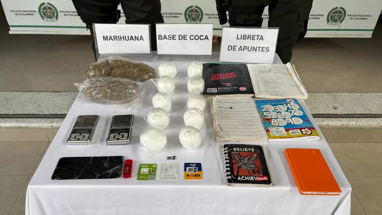 Incautan droga, sim cards y libretas de apuntes en la cárcel La Vega, de Sincelejo