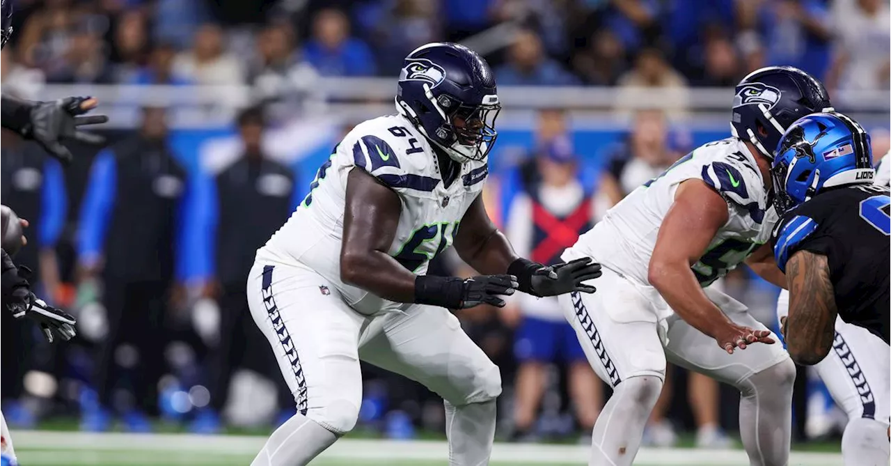 Seahawks appear to be done splitting right guard time between Anthony Bradford, Christian Haynes