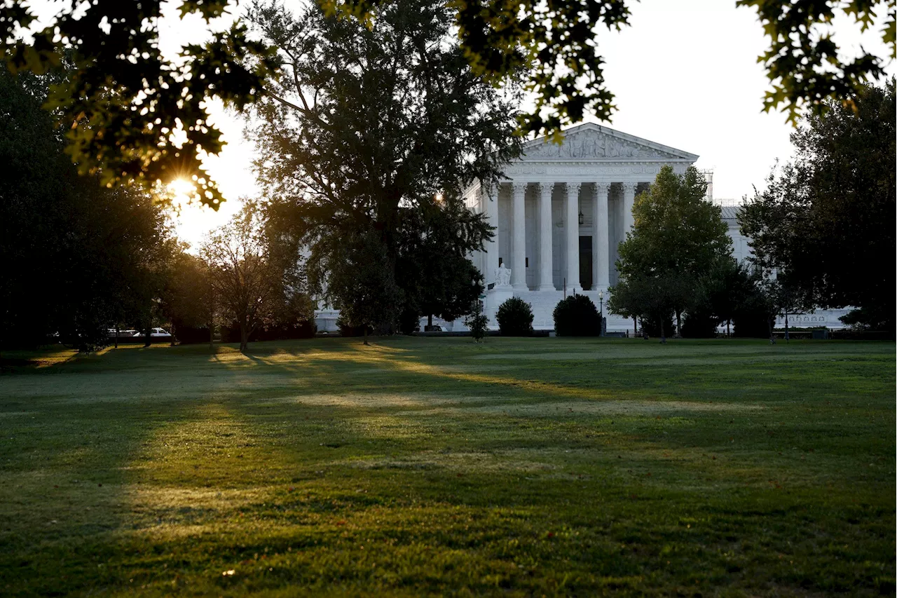 Supreme Court temporarily halts lower court ruling ordering 1,600 voters back on Virginia voter rolls