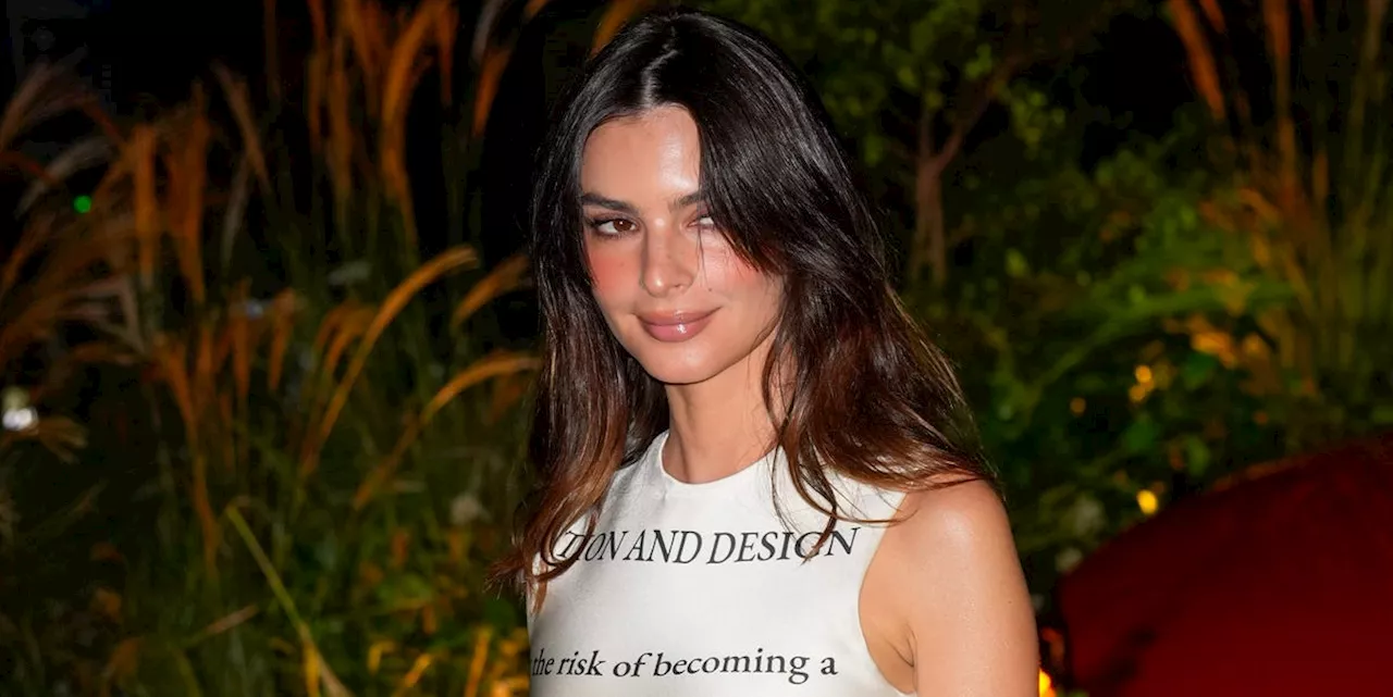 Emily Ratajkowski’s Party Dress Has a Full Philosophical Essay on It