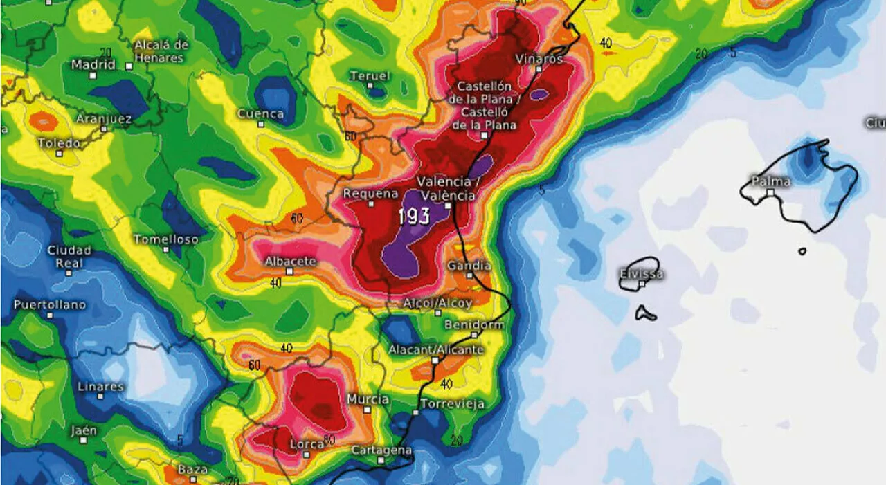 Valencia, cosa è successo? La tempesta più forte del secolo, l'allerta in ritardo e l'ordine di rimanere in ca