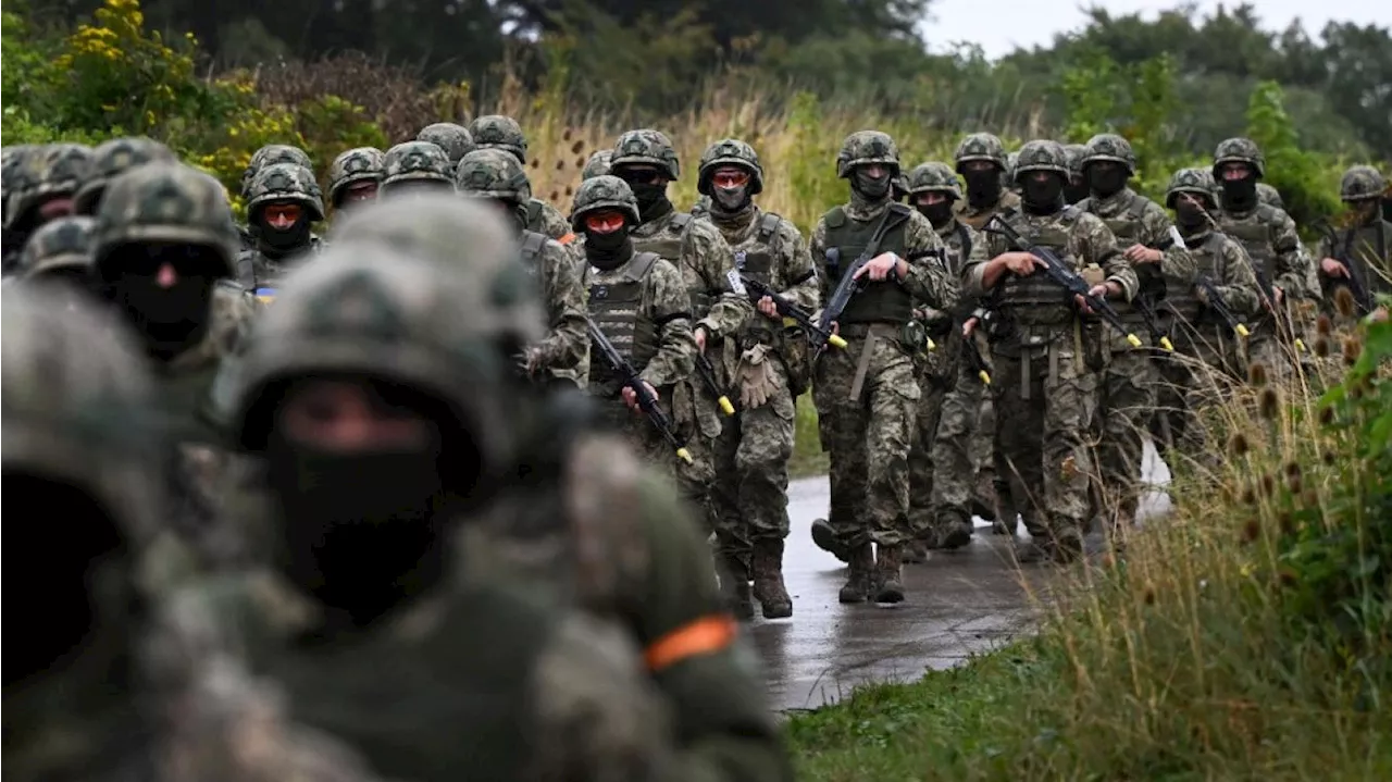 « Un problème qui dépasse déjà les 100 000 personnes » : l’Ukraine confrontée aux déserteurs