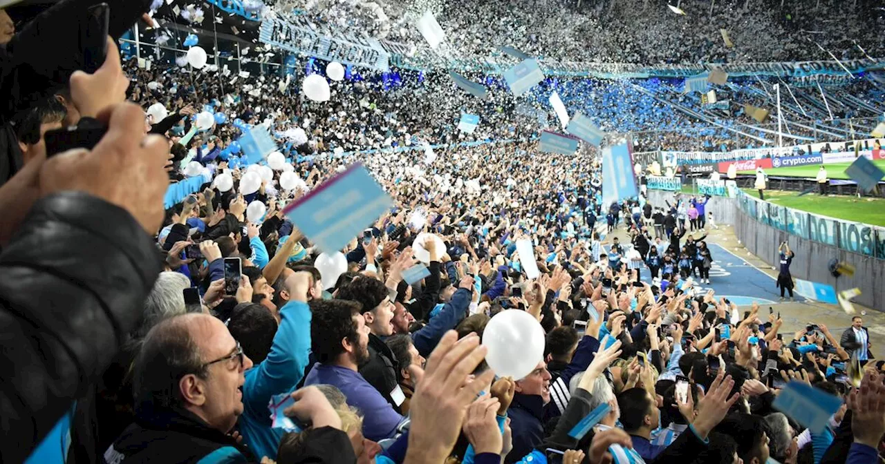 Racing busca definir en Avellaneda su pase a la final de la Sudamericana ante Corinthians