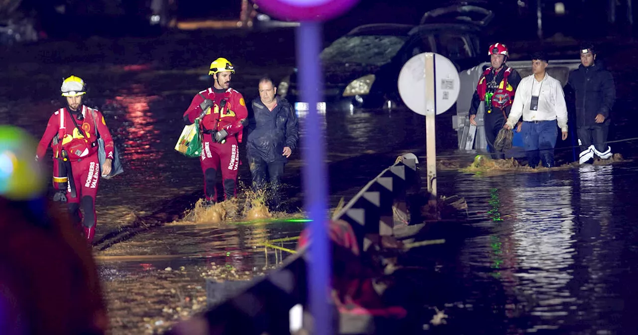 L’Espagne en proie à de violentes inondations, plusieurs corps retrouvés près de Valence