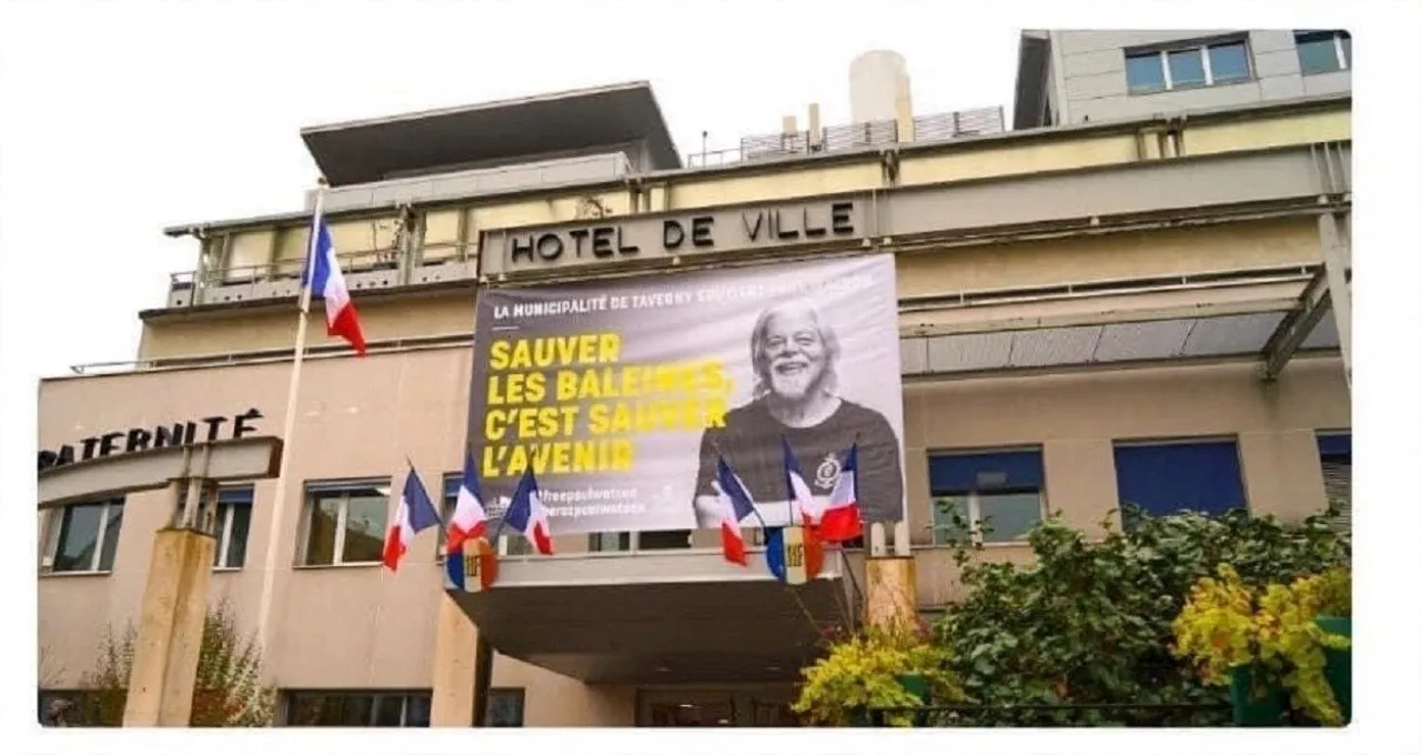 La ville d’Abbeville pourrait afficher son soutien à Paul Watson