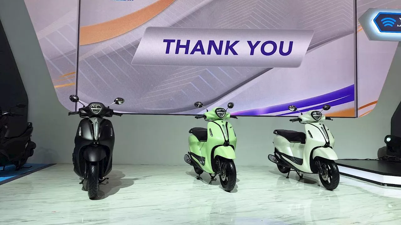 Yamaha Hadirkan Warna Baru untuk Grand Filano Hybrid di IMOS 2024