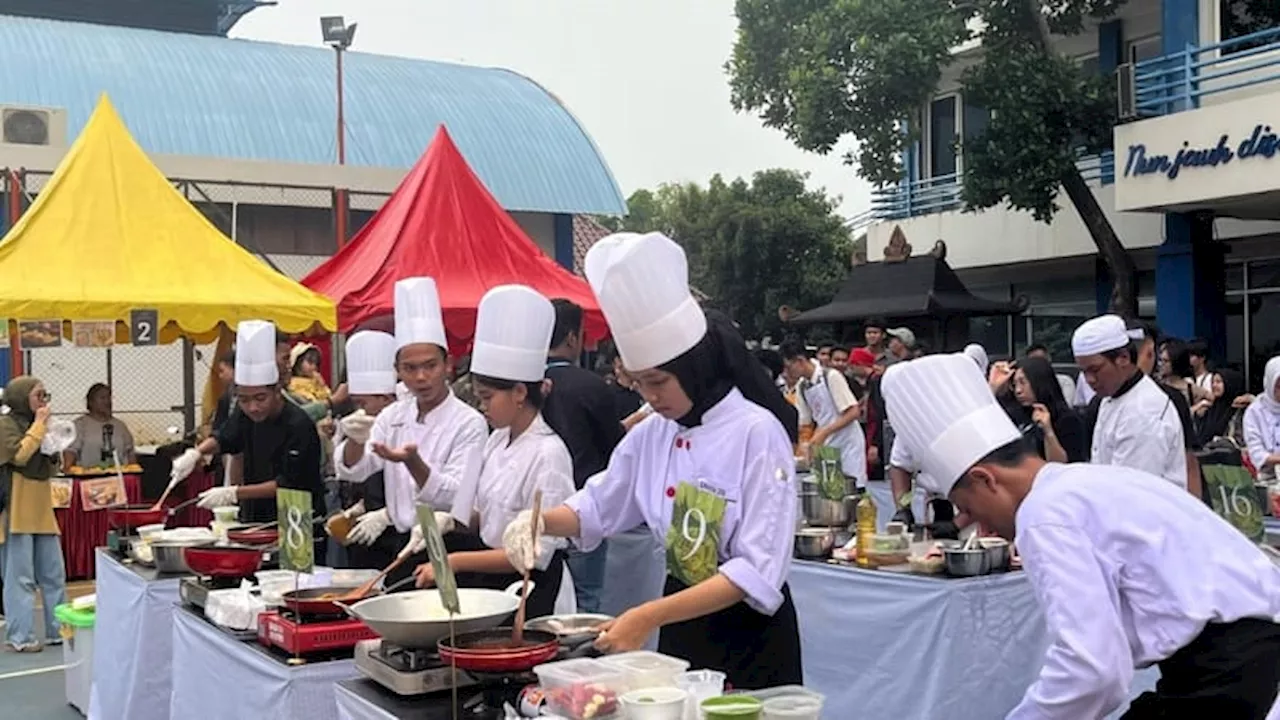 Peringati Sumpah Pemuda, Prodi Pariwisata UBL Gelar Lomba Masak dan Tari